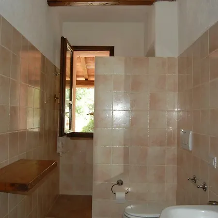 Montepozzalino Farm stay La Pesta